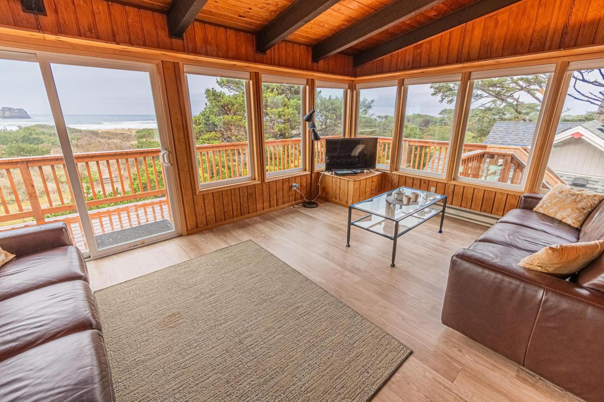 Arnold Beach House 3 Рокуэй-Бич Экстерьер фото